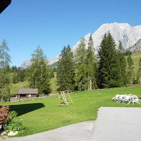 Appartementhaus Hochkoenig 1 - Alpenrose * Mühlbach am Hochkönig
