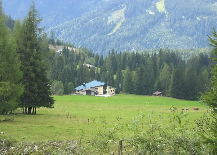 Appartementhaus Hochkoenig 1 - Alpenrose